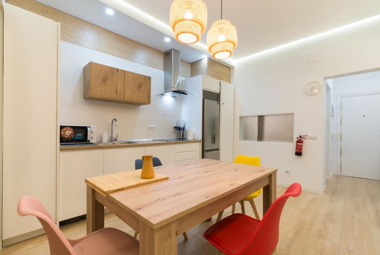 Precioso Apartamento Junto A Plaza Mayor Madrid Exterior photo
